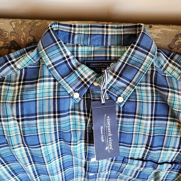Mens Vineyard Vines Classic Fit Midweight Plaid Twill Shirt size XL retail $128 Casual Button Down Shirts